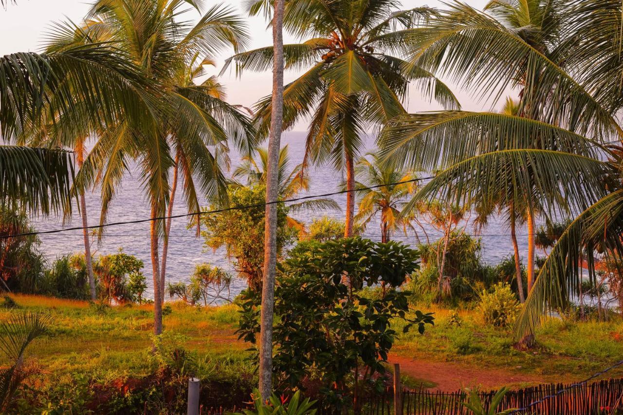 Tehan Homestay Dickwella Exterior photo