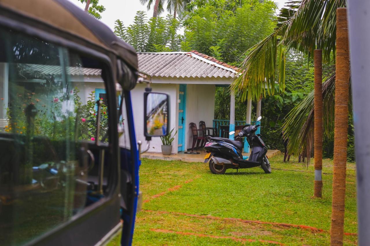 Tehan Homestay Dickwella Exterior photo