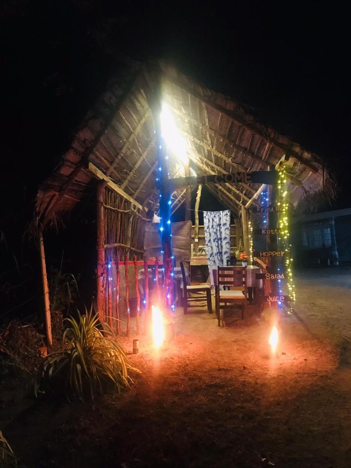 Tehan Homestay Dickwella Exterior photo